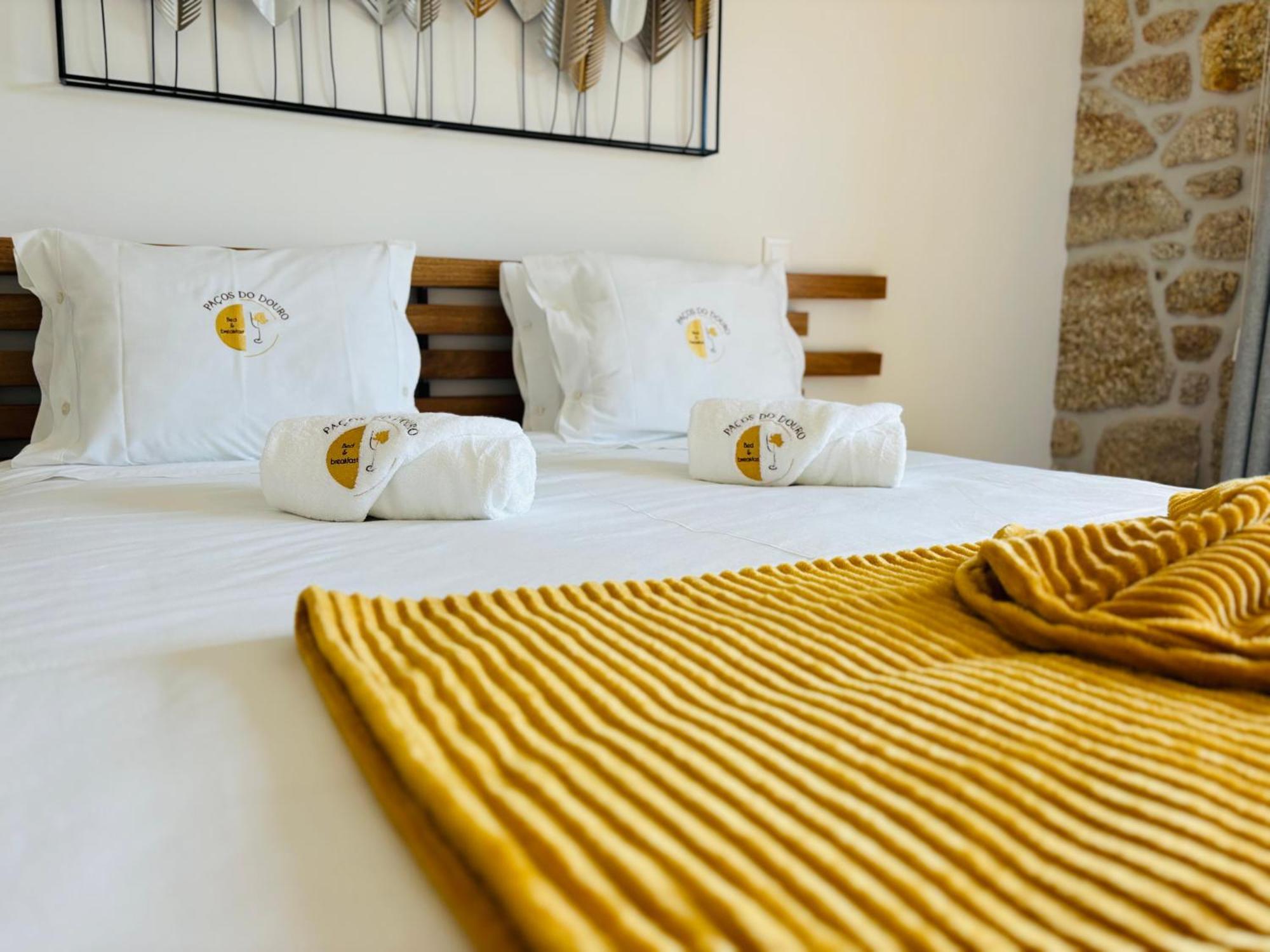 Pacos Do Douro, Chambre Privee Avec Piscine Romariz Kültér fotó